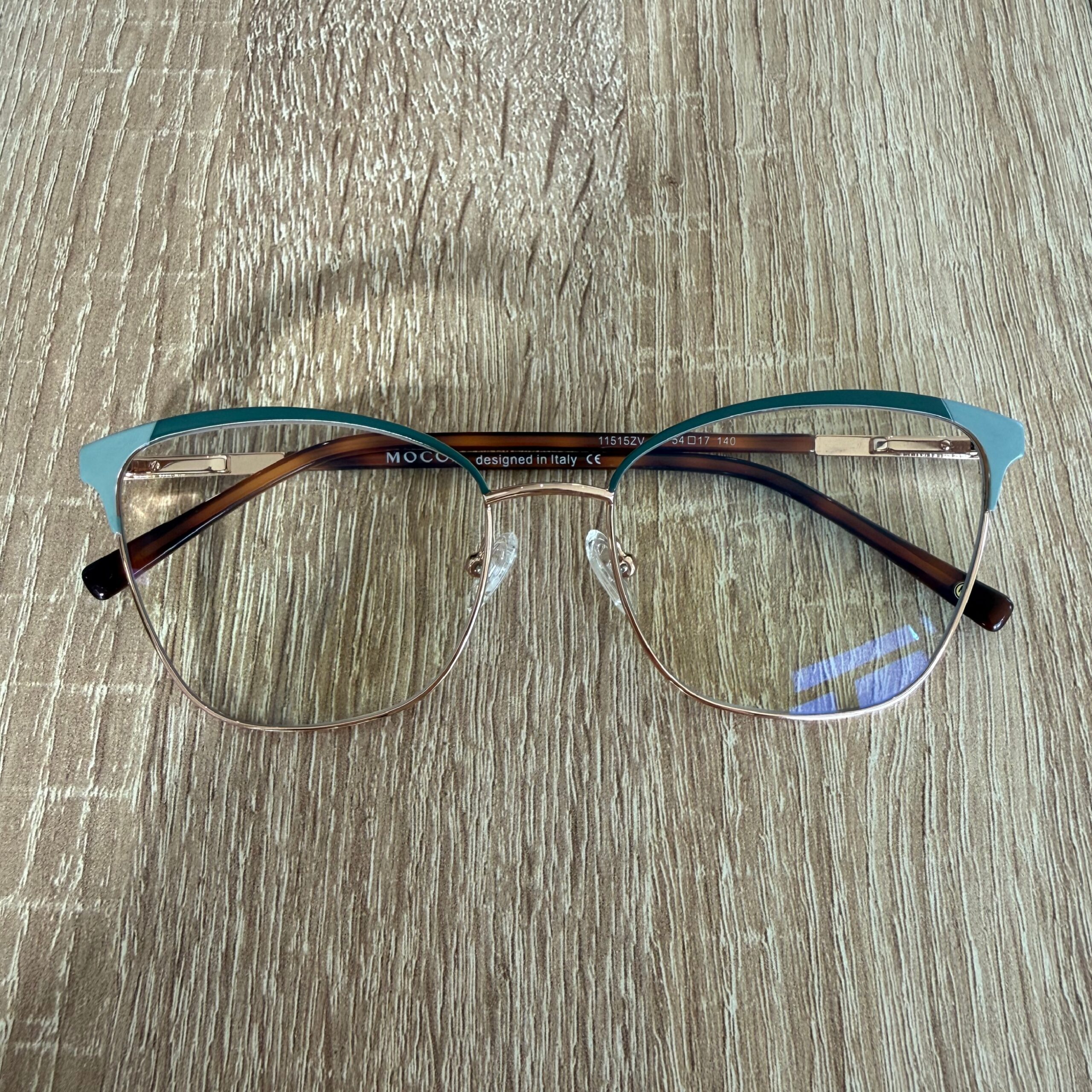 Masz dość ciągłego zmieniania okularów?